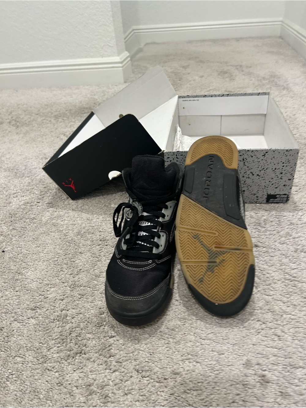 Retro Jordan 5 - Picture 6 of 9